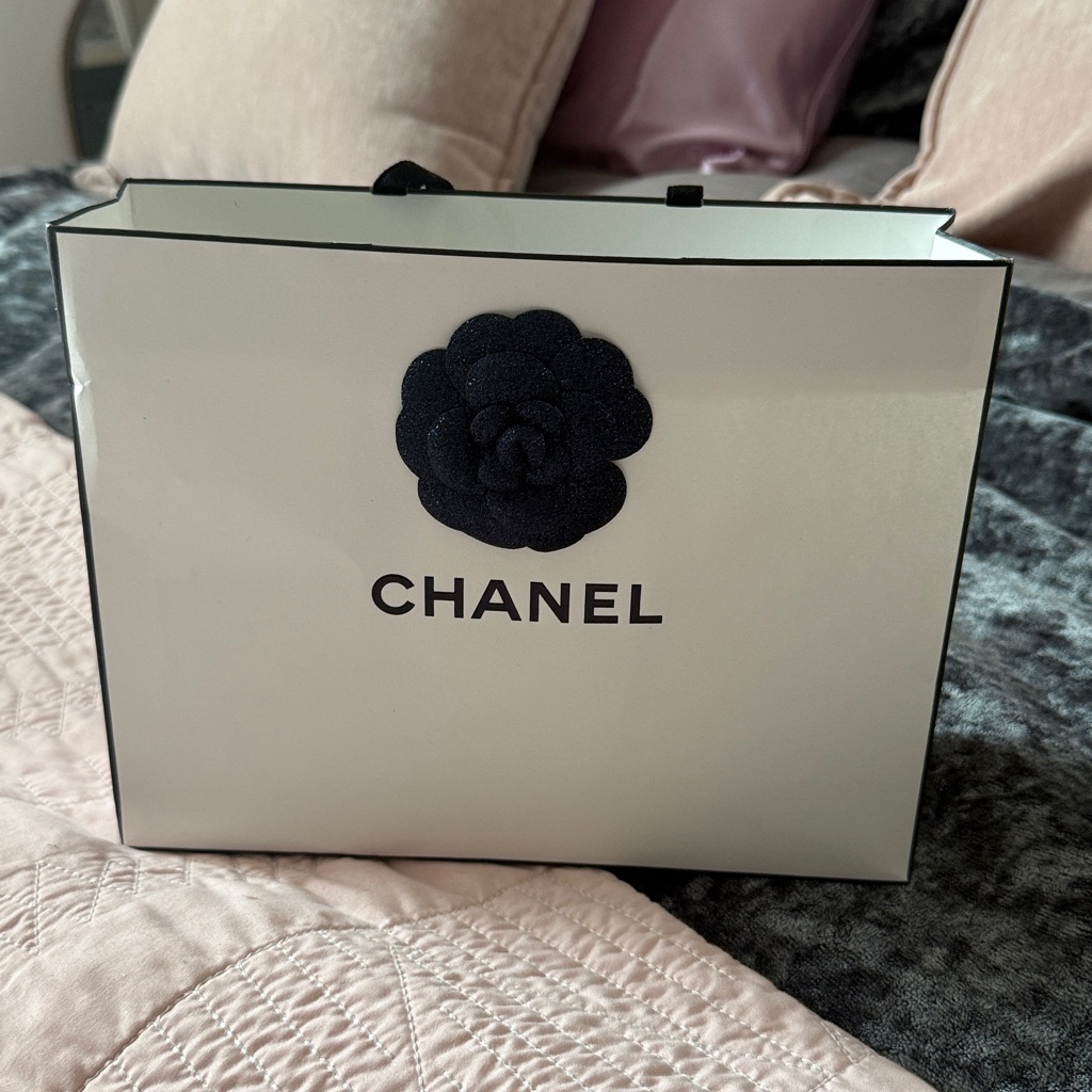 Chanel White Shopping Paper Tote Bag With Flower